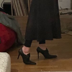 BCBG Paris buckle pointed tip size 11 vintage restored witch